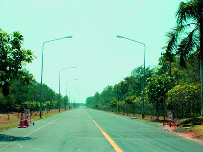 ทางเข้าท่าอากาศยานบุรีรัมย์