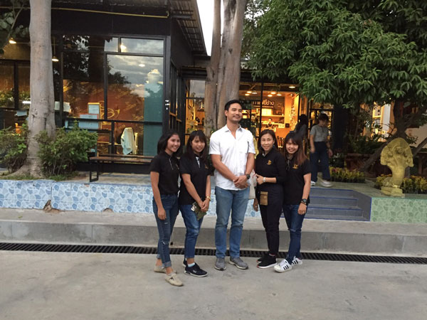 คุณน็อต วรฤทธิ์พิธีกรรายการอายุน้อยร้อยล้าน @ช้างทองคำ