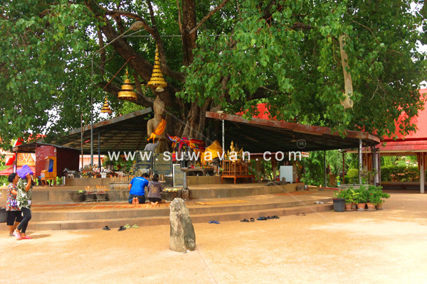 พระพุทธมงคล วัดบ้านสระ