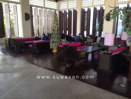 โรงแรมเพชรชรัชต์การ์เด้น จ.ร้อยเอ็ด