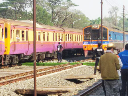 รถไฟ สถานีชุมทางท่าพระ ขอนแก่น