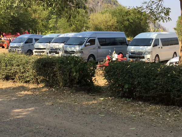 รถตู้ขอนแก่นให้เช่า